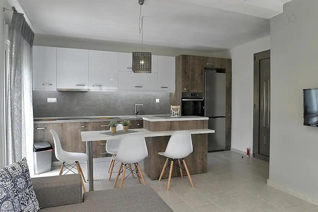Crystallia Seaside Maisonette By Rentalspro- Nea Moudania Dış mekan fotoğraf